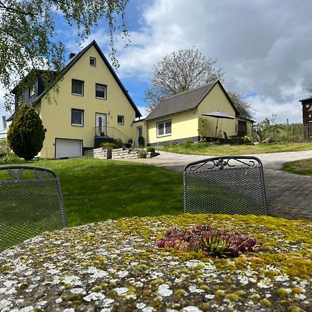 Fewo Haus Hutzelbuck in idyllisch-grüner Lage nähe AN Ansbach Exterior foto